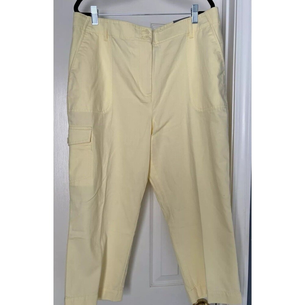 NEW Talbot's Supersoft Cargo Pant Cropped Yellow color size 16P Petites NWT